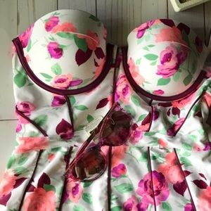 Betsey Johnson Prisoner of Love Tankini Top